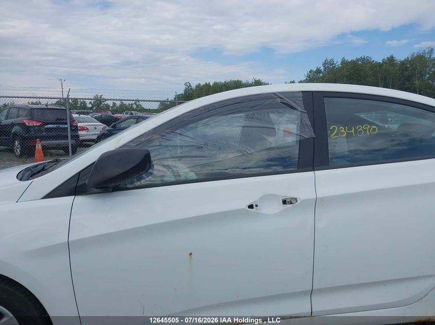 2013 Hyundai Accent Gls/Gs VIN: KMHCT4AE4DU297242 Lot: 12645505