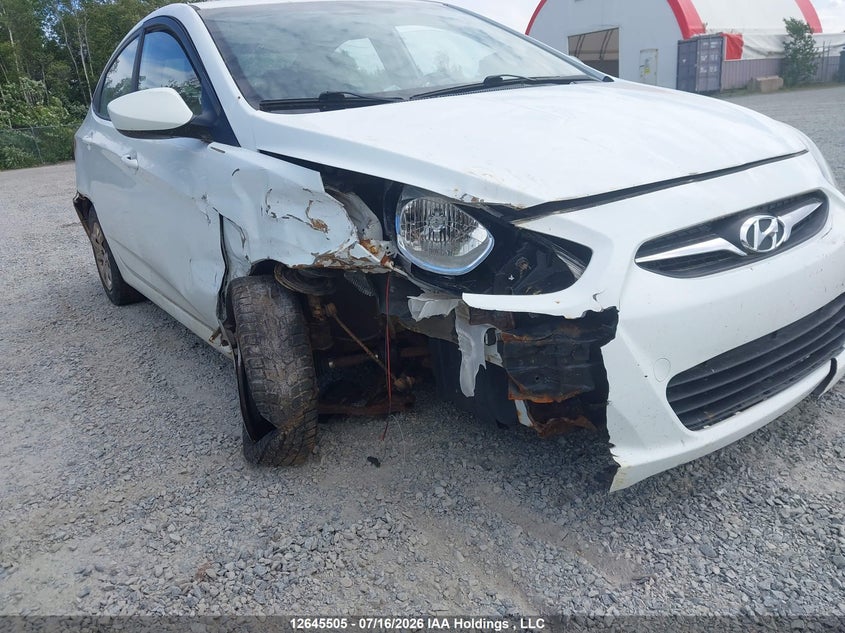 2013 Hyundai Accent Gls/Gs VIN: KMHCT4AE4DU297242 Lot: 12645505