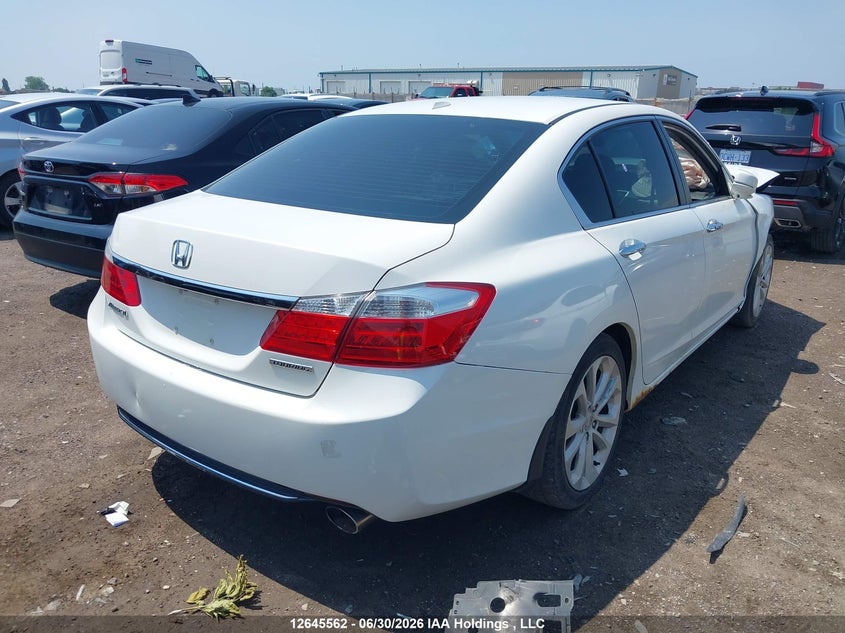 2014 Honda Accord Touring VIN: 1HGCR2F92EA804047 Lot: 12645562