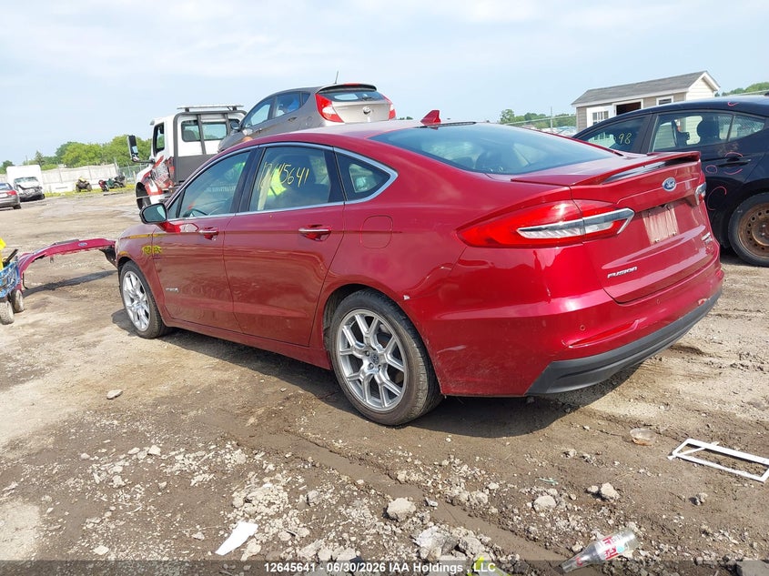 Vin: 3fa6p0ru0kr211767, lot: 3046916, ford fusion titanium 20193