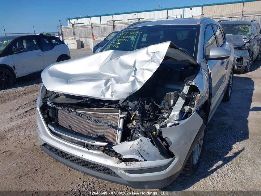 Vin: km8j33a46hu584791, lot: 3046927, hyundai tucson limited/sport and eco/se 20172