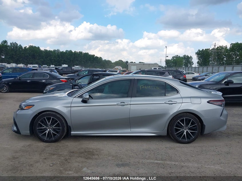 2022 Toyota Camry VIN: 4T1B21HK1NU018212 Lot: 12645686