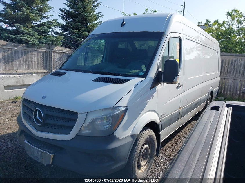 2014 Mercedes-Benz Sprinter, Repossession, IAAI, VIN WD3BE8DC3E5834202 — photo 2