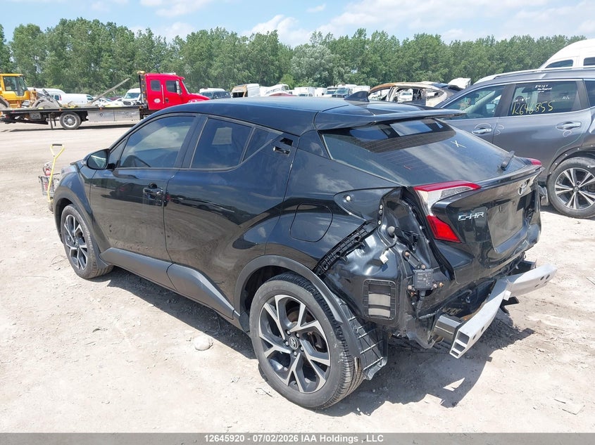 Vin: nmtkhmbx2jr010738, lot: 3047218, toyota c-hr xle/xle premium 20183