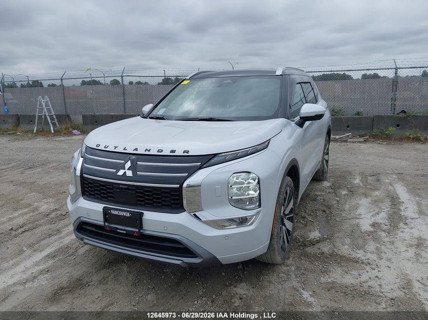 2025 Mitsubishi Outlander Sel, Изъятое, IAAI, VIN JA4J4WA87SZ625732 — фото 2