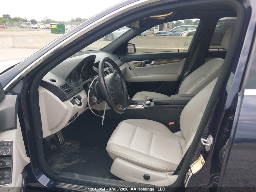 2010 Mercedes-Benz C 300 4Matic VIN: WDDGF8BBXAF502366 Lot: 12646054