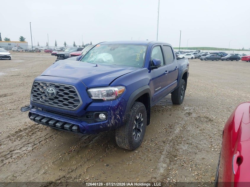 2023 Toyota Tacoma, Front, IAAI, VIN 3TYCZ5AN3PT141926 — photo 2