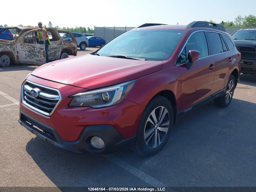 2018 Subaru Outback, Правый бок, IAAI, VIN 4S4BSDLC7J3240948 — фото 2
