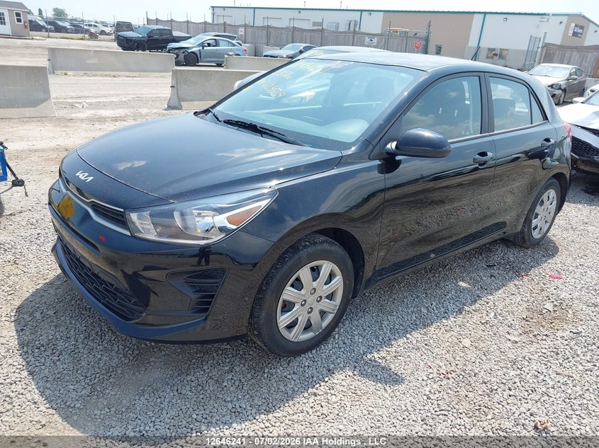 2023 Kia Rio Lx Premium/Lx+, Удар сзади, IAAI, VIN 3KPA25AD3PE625524 — фото 2