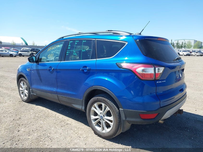 Vin: 1fmcu9gd5jub77941, lot: 3047591, ford escape se 20183