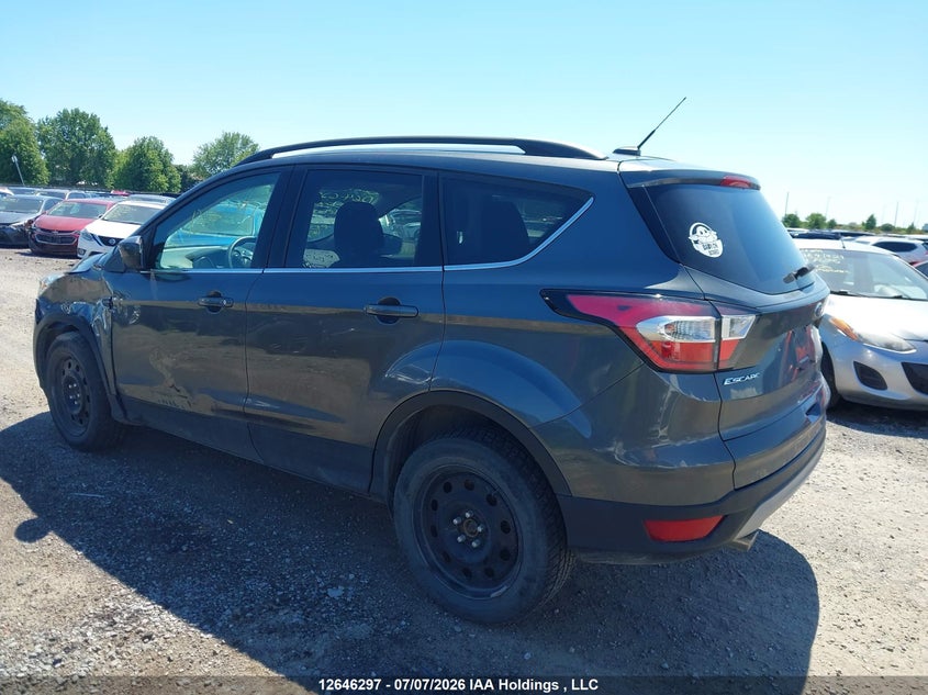 Vin: 1fmcu9g96hub92163, lot: 3047609, ford escape se 20173