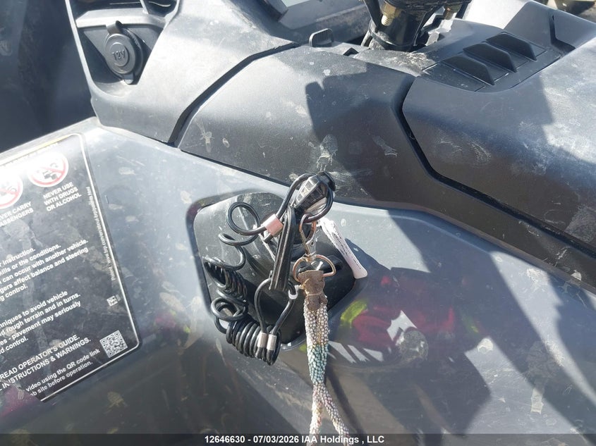 2026 CAN-AM/ BRP OUTLANDER ROADSTER_BIKE 1