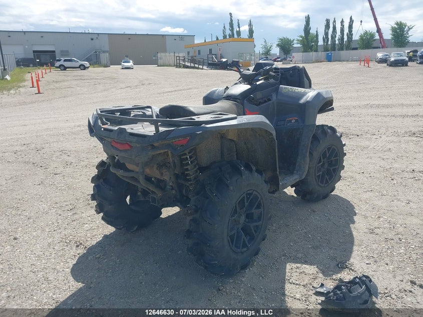 2026 CAN-AM/ BRP OUTLANDER ROADSTER_BIKE 1