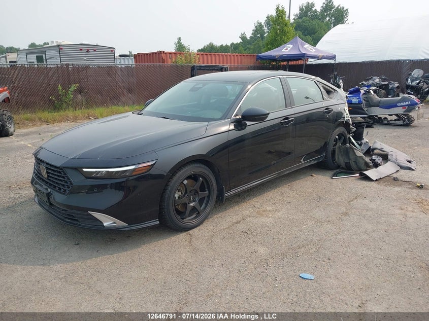 2024 Honda Accord Hybrid Touring, Rear, IAAI, VIN 1HGCY2F82RA801536 — photo 2