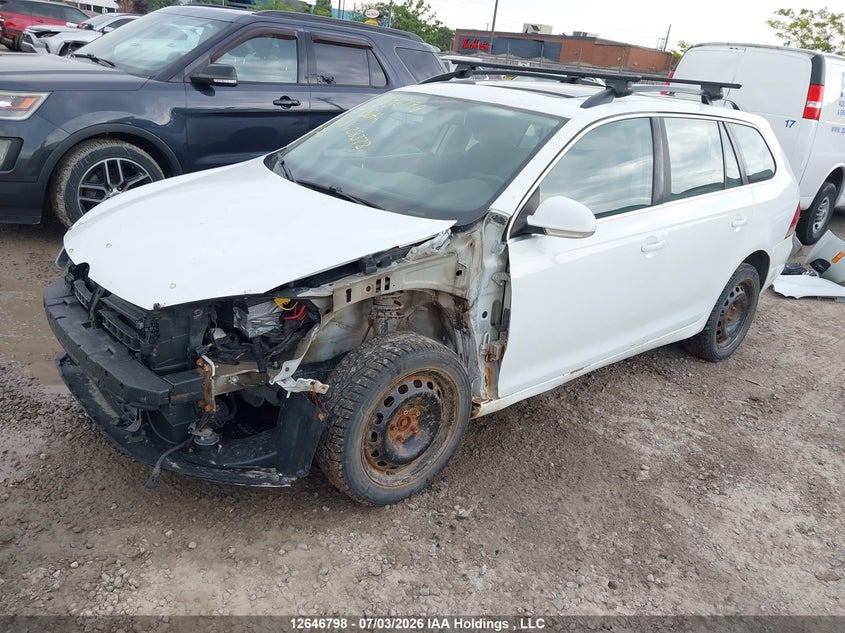 2014 Volkswagen Jetta, Front, IAAI, VIN 3VWML7AJ6EM628378 — photo 2