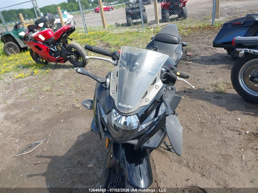 2018 SUZUKI GSX SPORT_BIKE 2