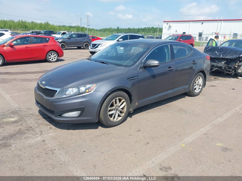2013 Kia Optima, Front, IAAI, VIN KNAGM4A71D5432107 — photo 2