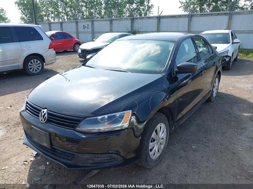 Vin: 3vw1k7aj4dm440933, lot: 3048419, volkswagen jetta 2.0l trendline/2.0l trendline+ 20132