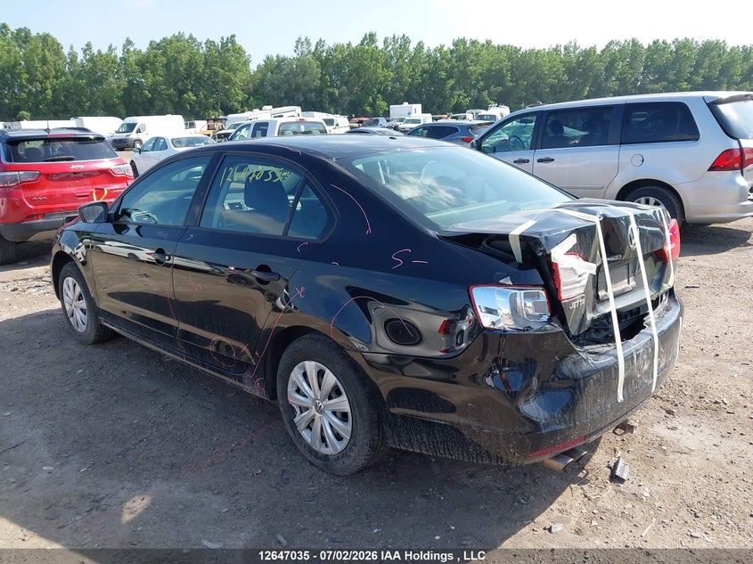 Vin: 3vw1k7aj4dm440933, lot: 3048419, volkswagen jetta 2.0l trendline/2.0l trendline+ 20133