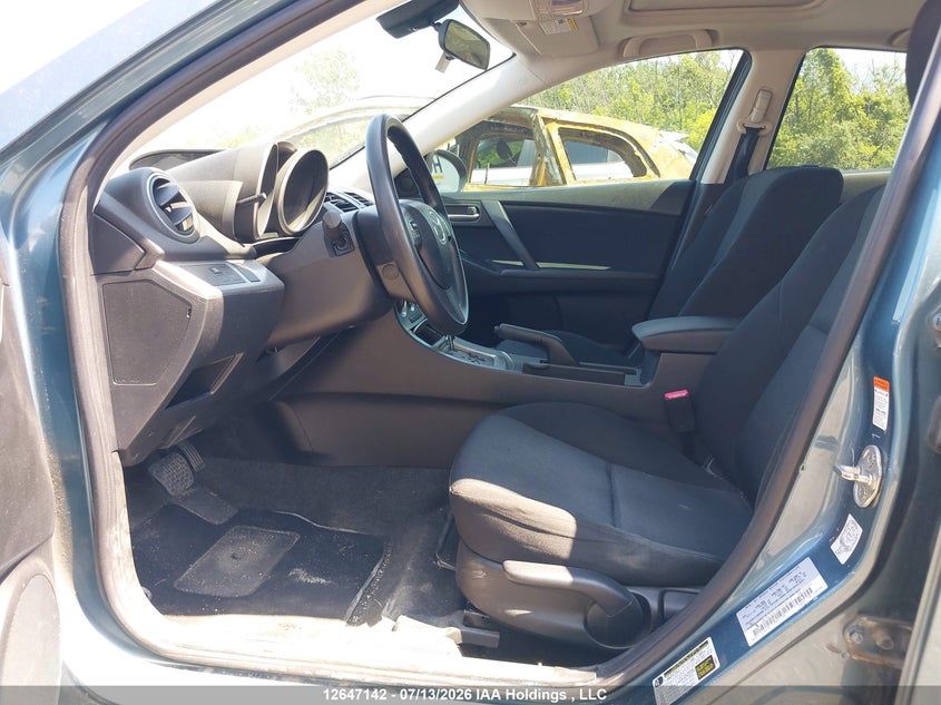 2011 Mazda 3 I VIN: JM1BL1VFXB1370517 Lot: 12647142