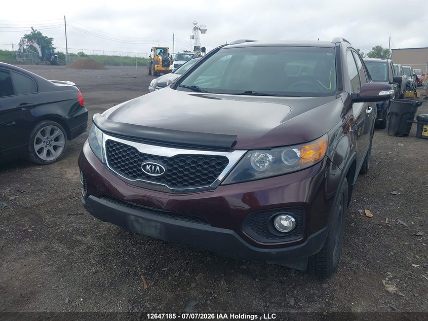2013 Kia Sorento, Theft Recovery, IAAI, VIN 5XYKT3A68DG365644 — photo 2