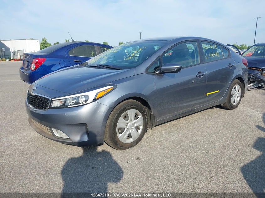 2017 Kia Forte, Затопление, IAAI, VIN 3KPFL4A76HE146488 — фото 2