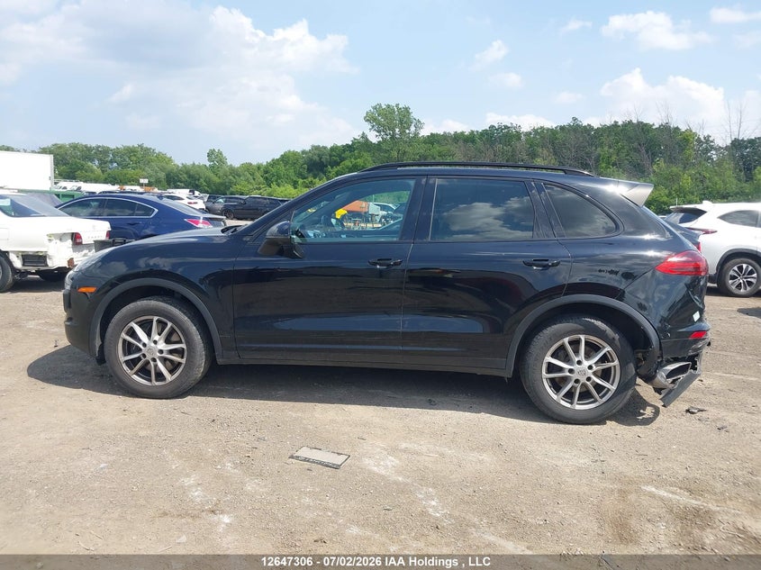 2017 Porsche Cayenne Platinum Edition VIN: WP1AA2A21HKA81151 Lot: 12647306