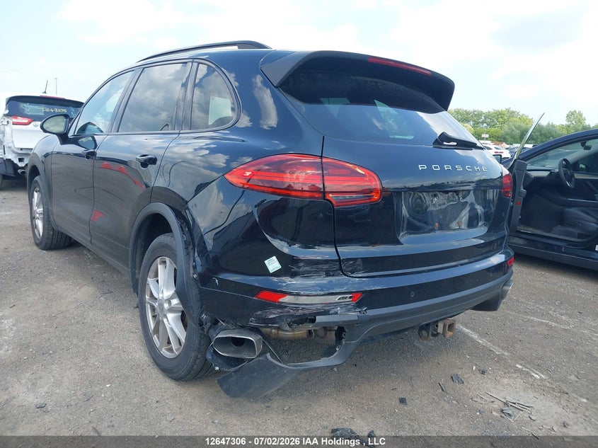 2017 Porsche Cayenne Platinum Edition VIN: WP1AA2A21HKA81151 Lot: 12647306