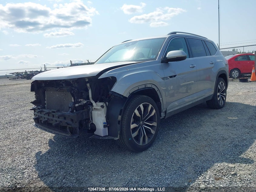 2021 Volkswagen Atlas, Front, IAAI, VIN 1V2FR2CA3MC562137 — photo 2