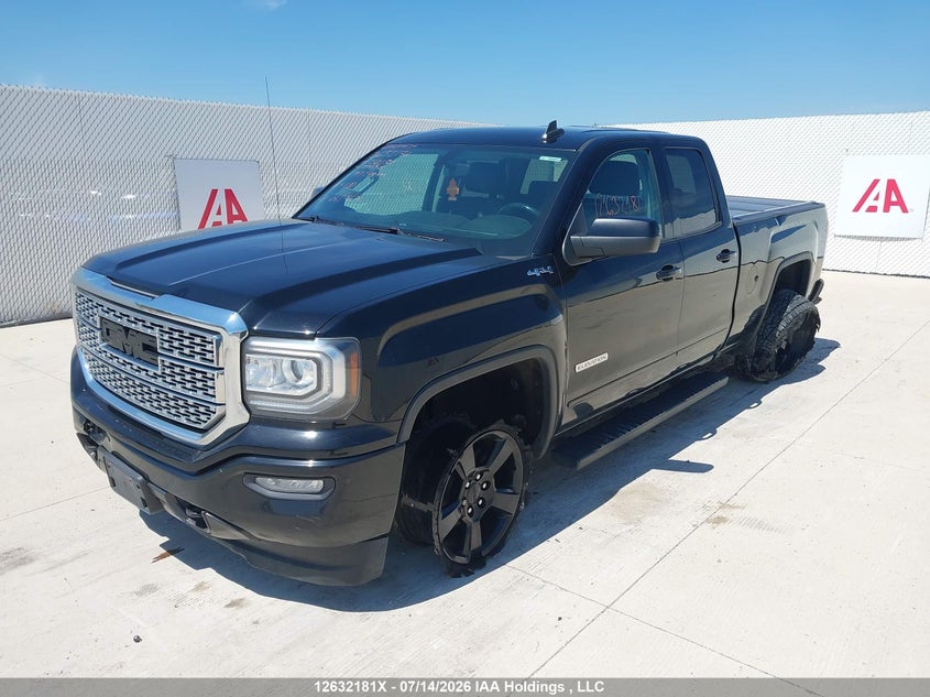2017 GMC Sierra, Left Side, IAAI, VIN 1GTV2MEC5HZ254501 — photo 2