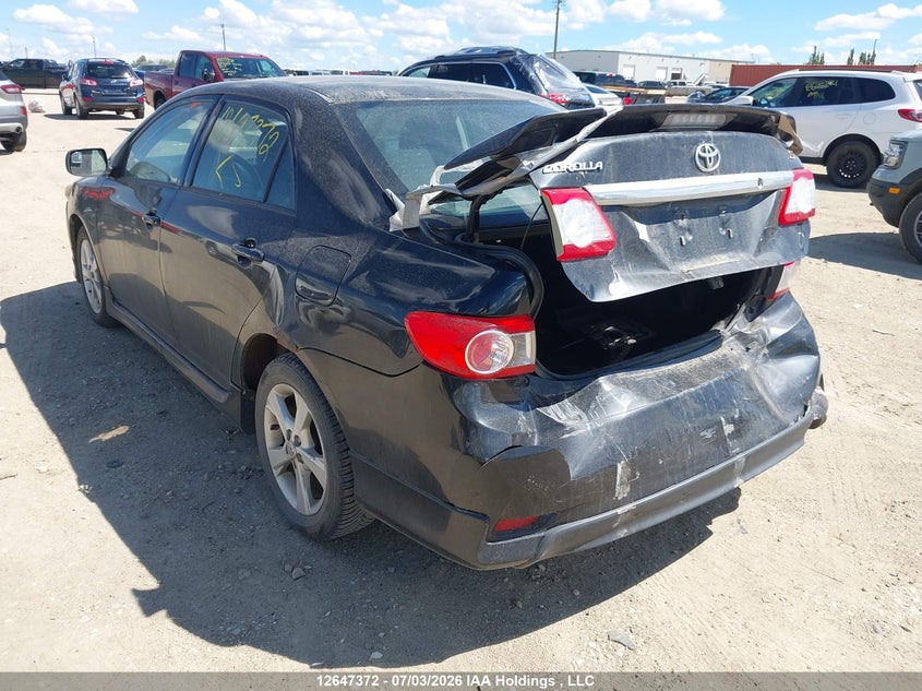 Vin: 2t1bu4ee6dc038224, lot: 3048832, toyota corolla s/le 20133