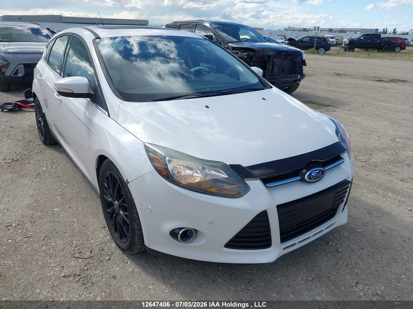 Vin: 1fadp3n28dl256065, lot: 3048872, ford focus titanium 2013 img_1