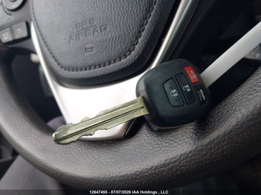2015 TOYOTA COROLLA SEDAN 1.8L I-4 DOHC, VVT, 132HP
