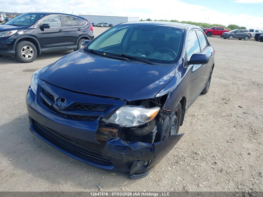 Vin: 2t1bu4ee0dc013562, lot: 3048985, toyota corolla ce 20132