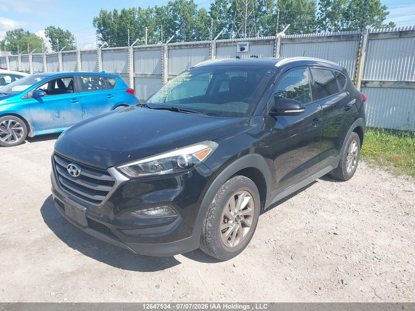 2017 Hyundai Tucson, Град, IAAI, VIN KM8J33A49HU303499 — фото 2