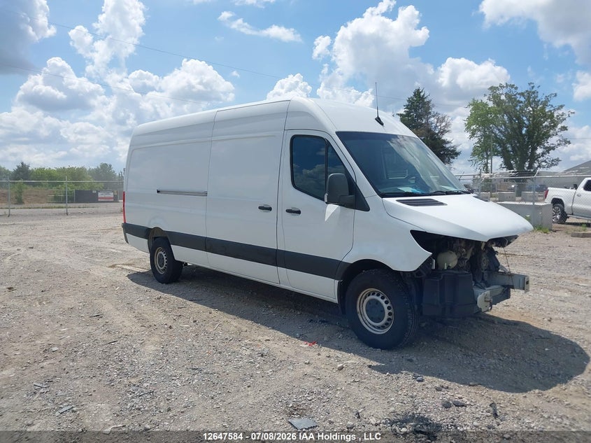 2019 Mercedes-Benz Sprinter 2500/3500, Front, IAAI, VIN WD3BF1CD1KP102052