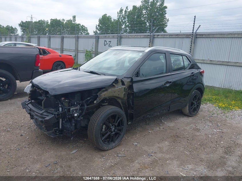 2022 Nissan Kicks, Front, IAAI, VIN 3N1CP5CV4NL513262 — photo 2