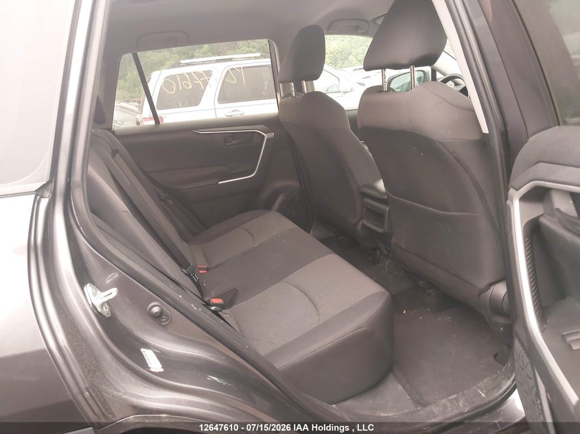 2019 Toyota Rav4 Le VIN: 2T3B1RFV0KC004983 Lot: 12647610