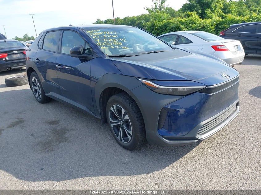 2023 TOYOTA BZ4X XLE