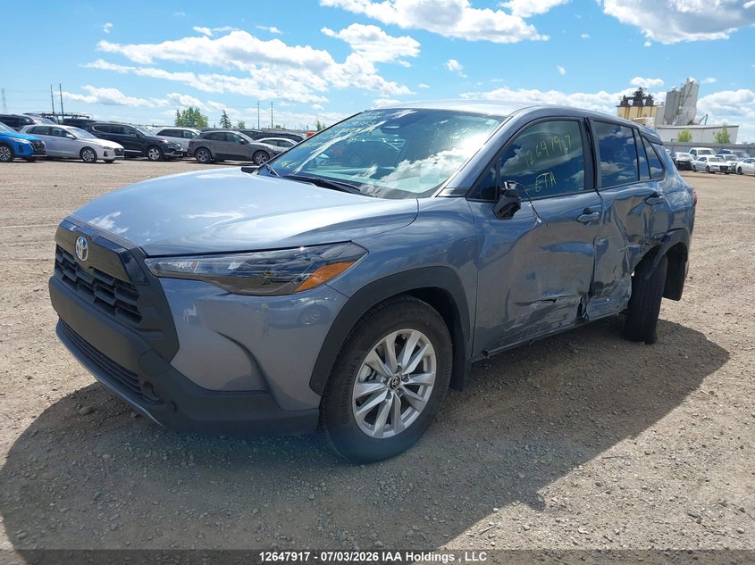 2026 Toyota Corolla Cross Le Awd, Удар сзади, IAAI, VIN 7MUCAABG4TV159363 — фото 2