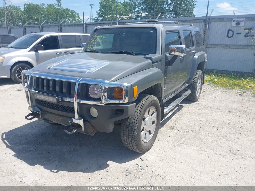 2008 Hummer H3, Engine Fire, IAAI, VIN 5GTEN13E388100197 — photo 2