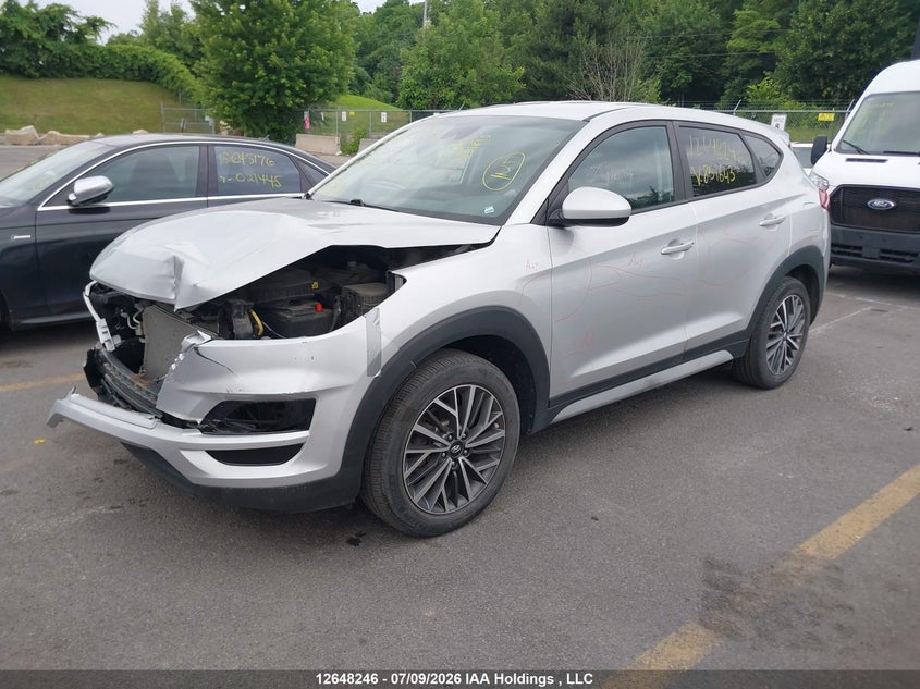 2019 Hyundai Tucson, Удар спереди, IAAI, VIN KM8J2CA49KU851643 — фото 2