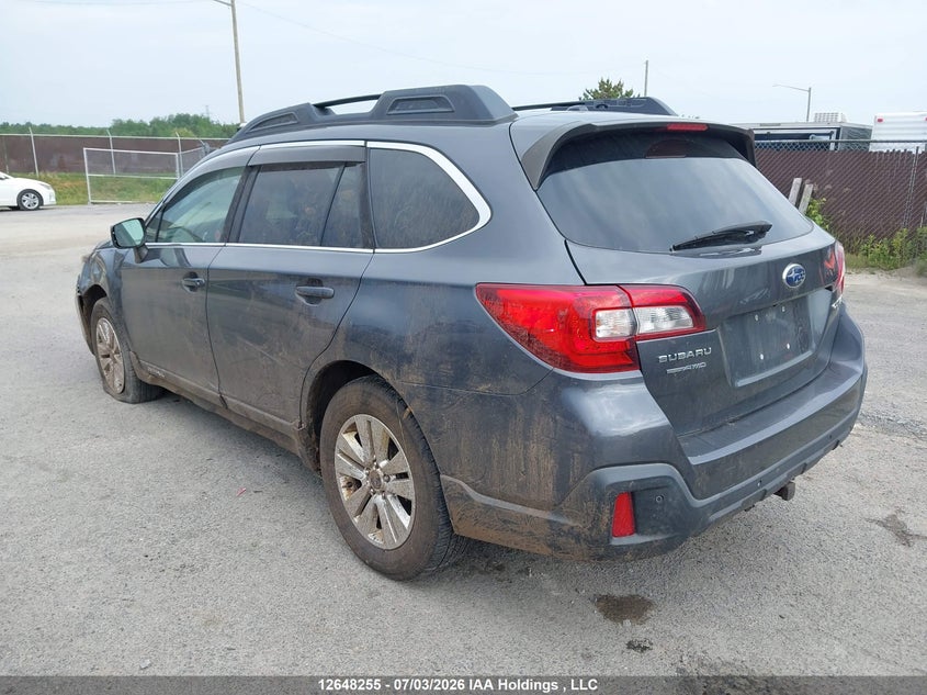 Vin: 4s4bsdgc6j3335222, lot: 3049758, subaru outback 2.5i premium 20183