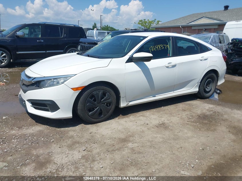 2018 Honda Civic, Front, IAAI, VIN 2HGFC2F58JH029843 — photo 2