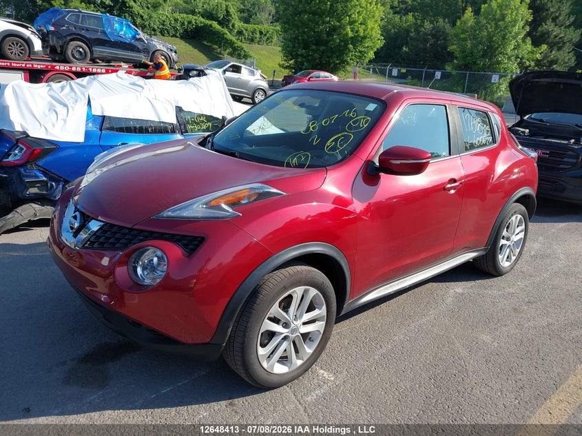 2016 Nissan Juke, Right Side, IAAI, VIN JN8AF5MR6GT600527 — photo 2
