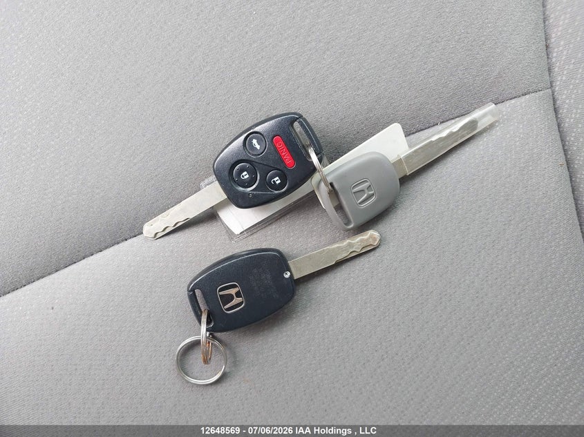 2013 HONDA CIVIC SEDAN 1.8L I-4 VVT, 140HP