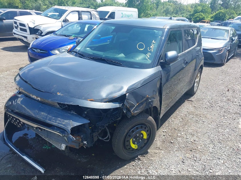 2024 Kia Soul Ex, Front, IAAI, VIN KNDJ33AU7R7908478 — photo 2