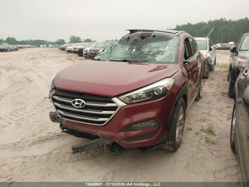 2017 Hyundai Tucson, Rollover, IAAI, VIN KM8J33A41HU424902 — photo 2