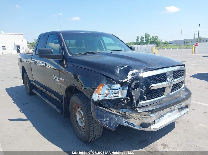 2016 RAM 1500 SLT