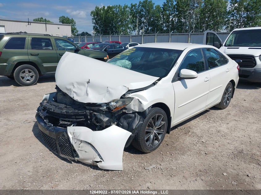 2015 Toyota Camry, Front, IAAI, VIN 4T1BF1FK9FU022548 — photo 2